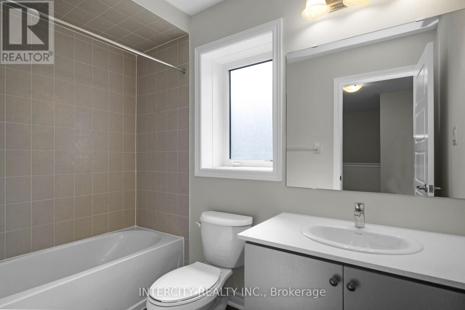 323 Inspire Boulevard, Brampton, Ontario  L6R 4E6 - Photo 30 - W12576270