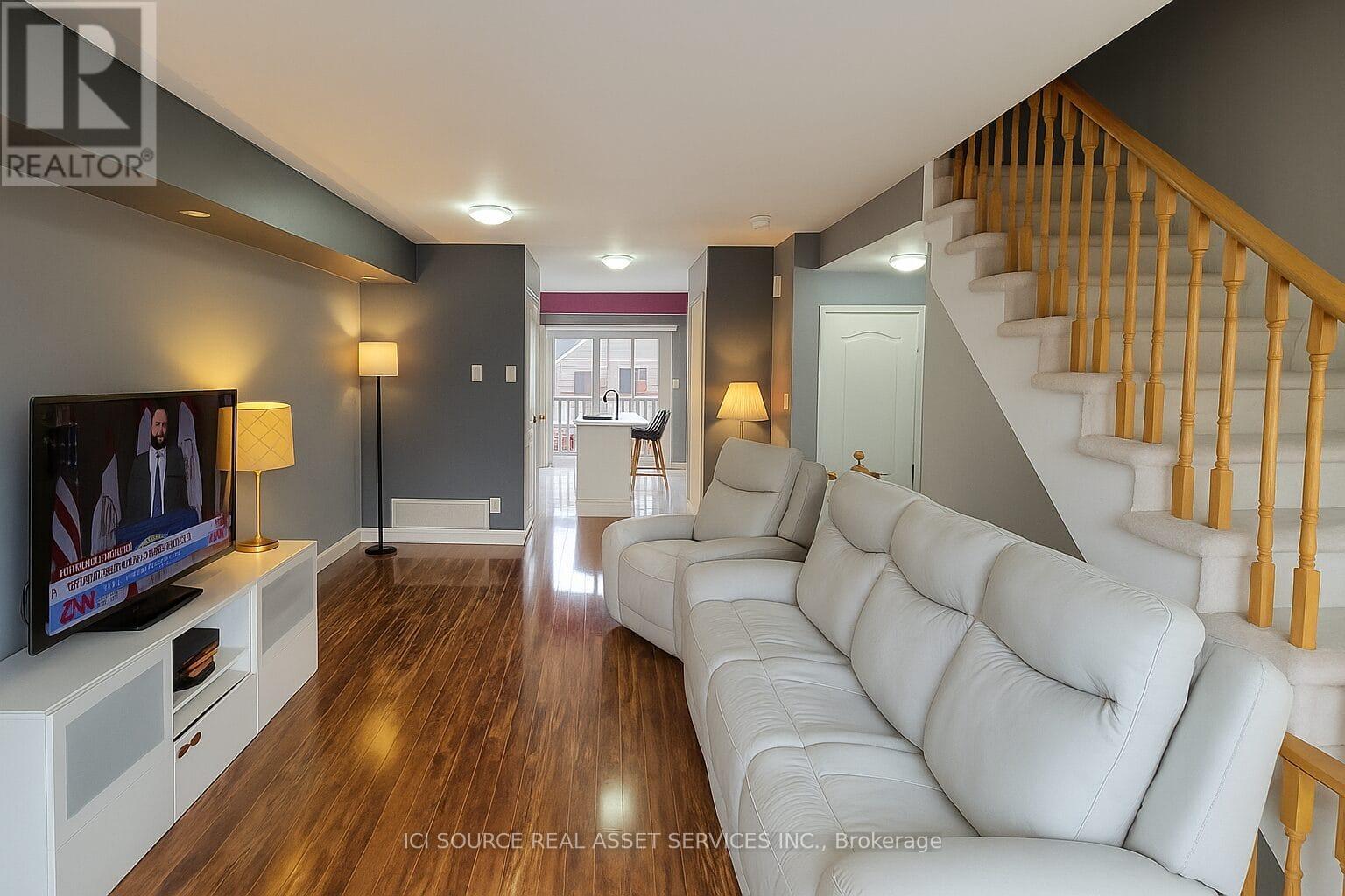 3 - 5050 INTREPID DRIVE, Mississauga, Ontario