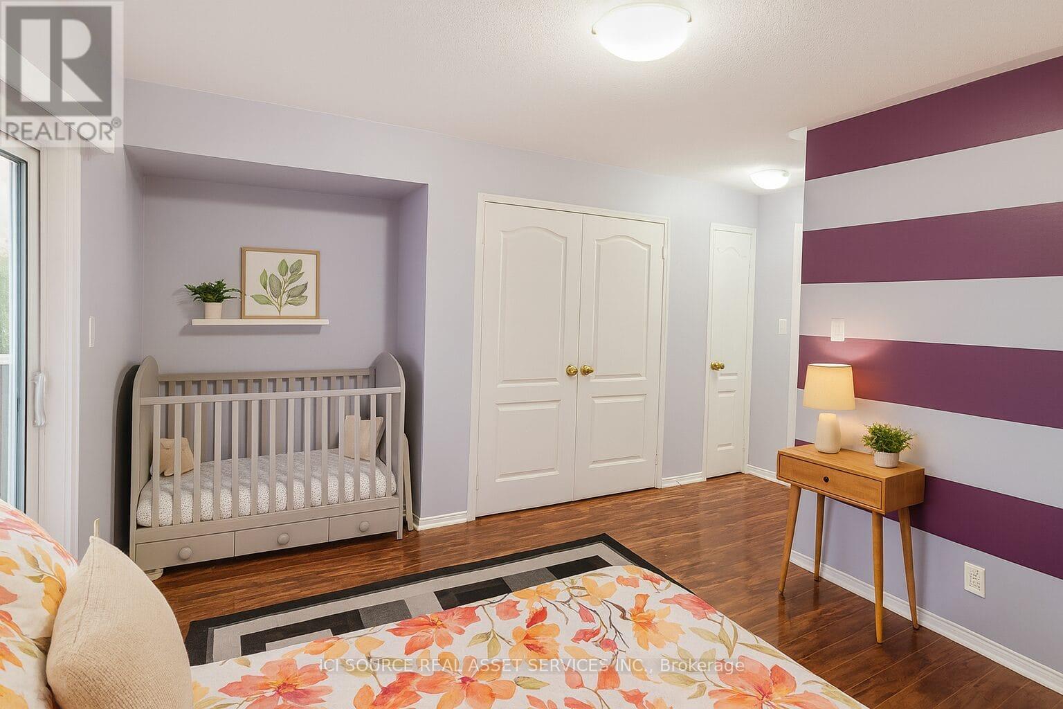 3 - 5050 Intrepid Drive, Mississauga, Ontario  L5M 0E5 - Photo 12 - W12576332