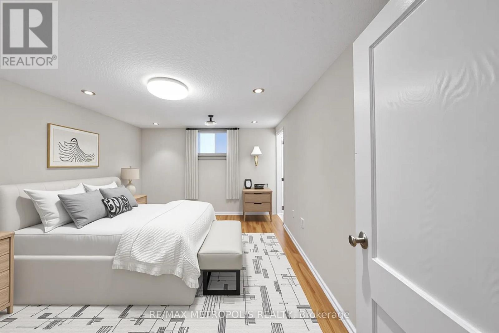 Main - 501 Daralea Heights, Mississauga, Ontario  L5A 3H7 - Photo 35 - W12576342