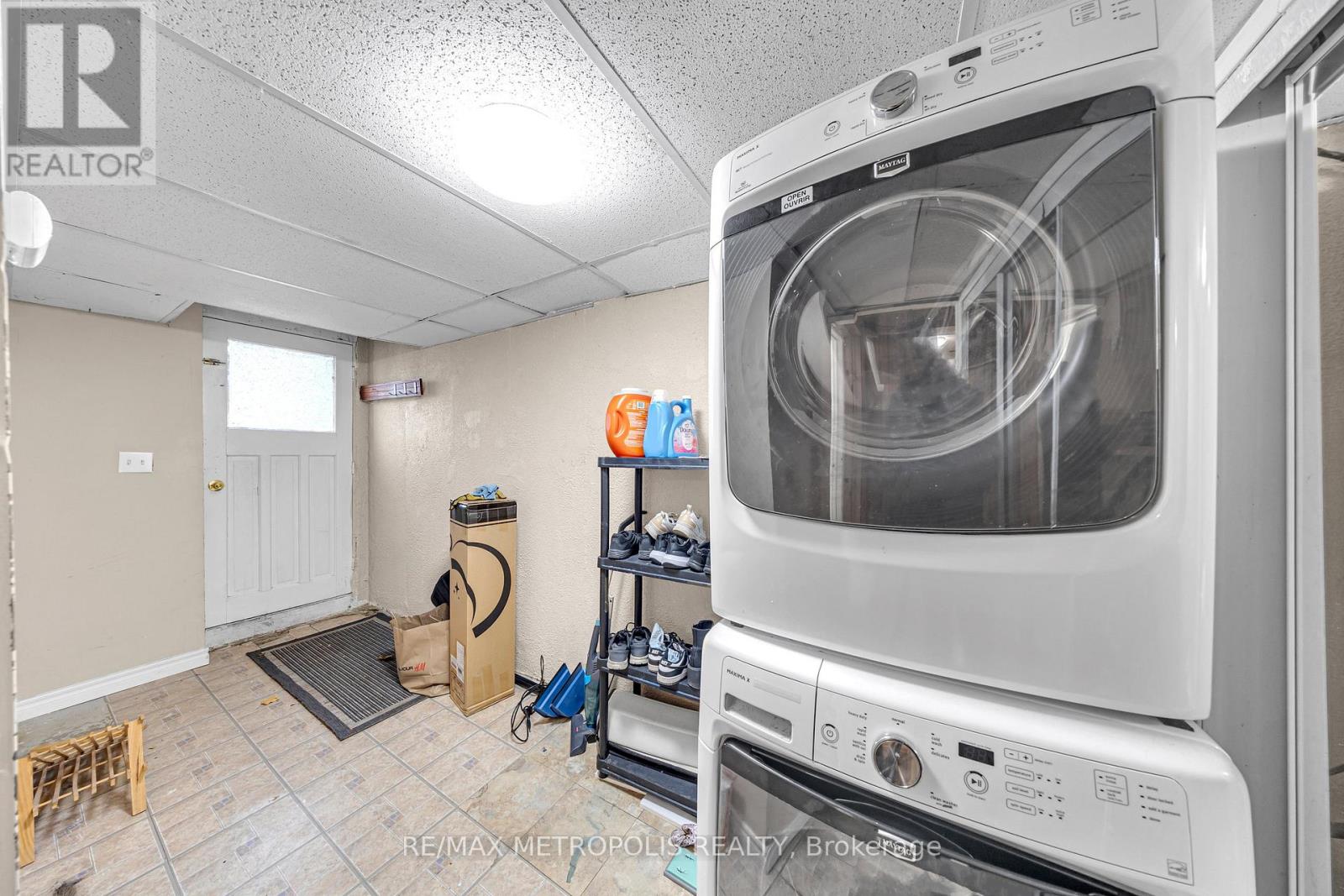 Main - 501 Daralea Heights, Mississauga, Ontario  L5A 3H7 - Photo 42 - W12576342