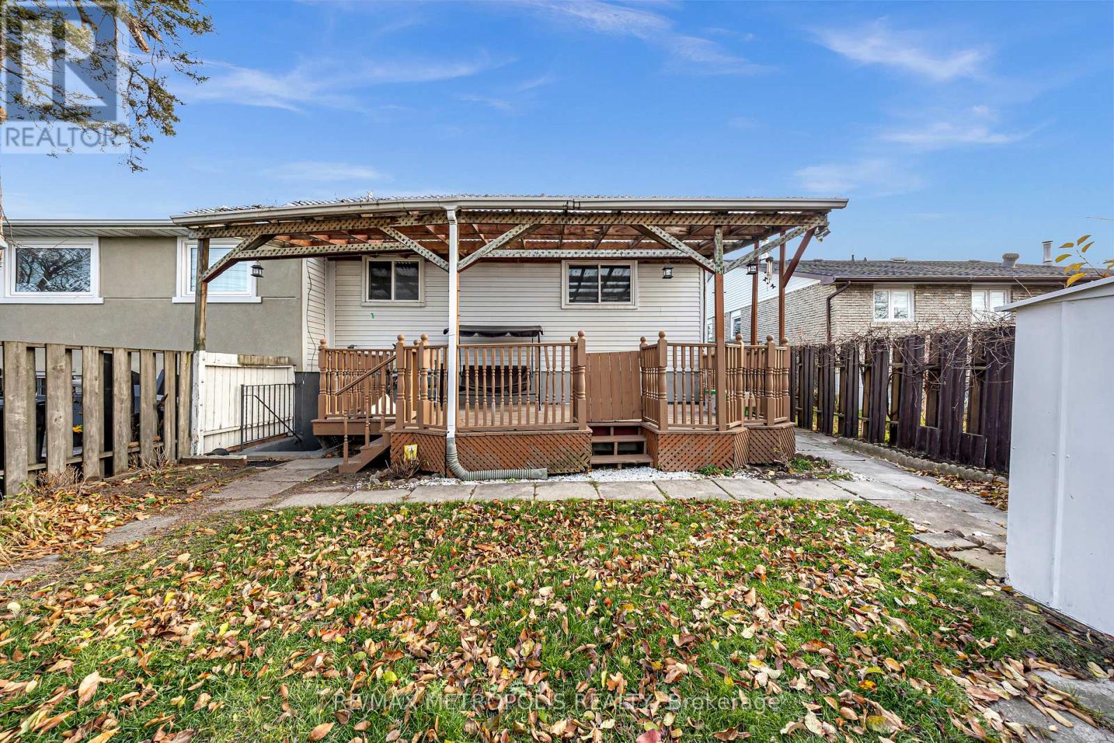 Main - 501 Daralea Heights, Mississauga, Ontario  L5A 3H7 - Photo 45 - W12576342