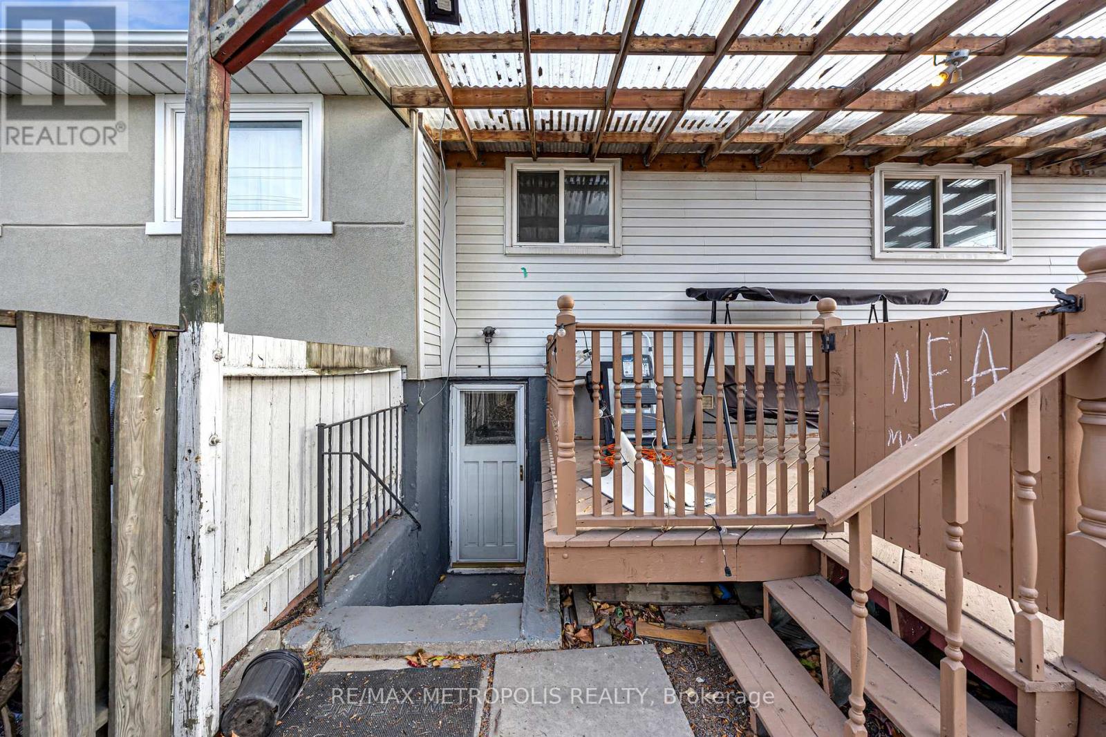 Main - 501 Daralea Heights, Mississauga, Ontario  L5A 3H7 - Photo 46 - W12576342