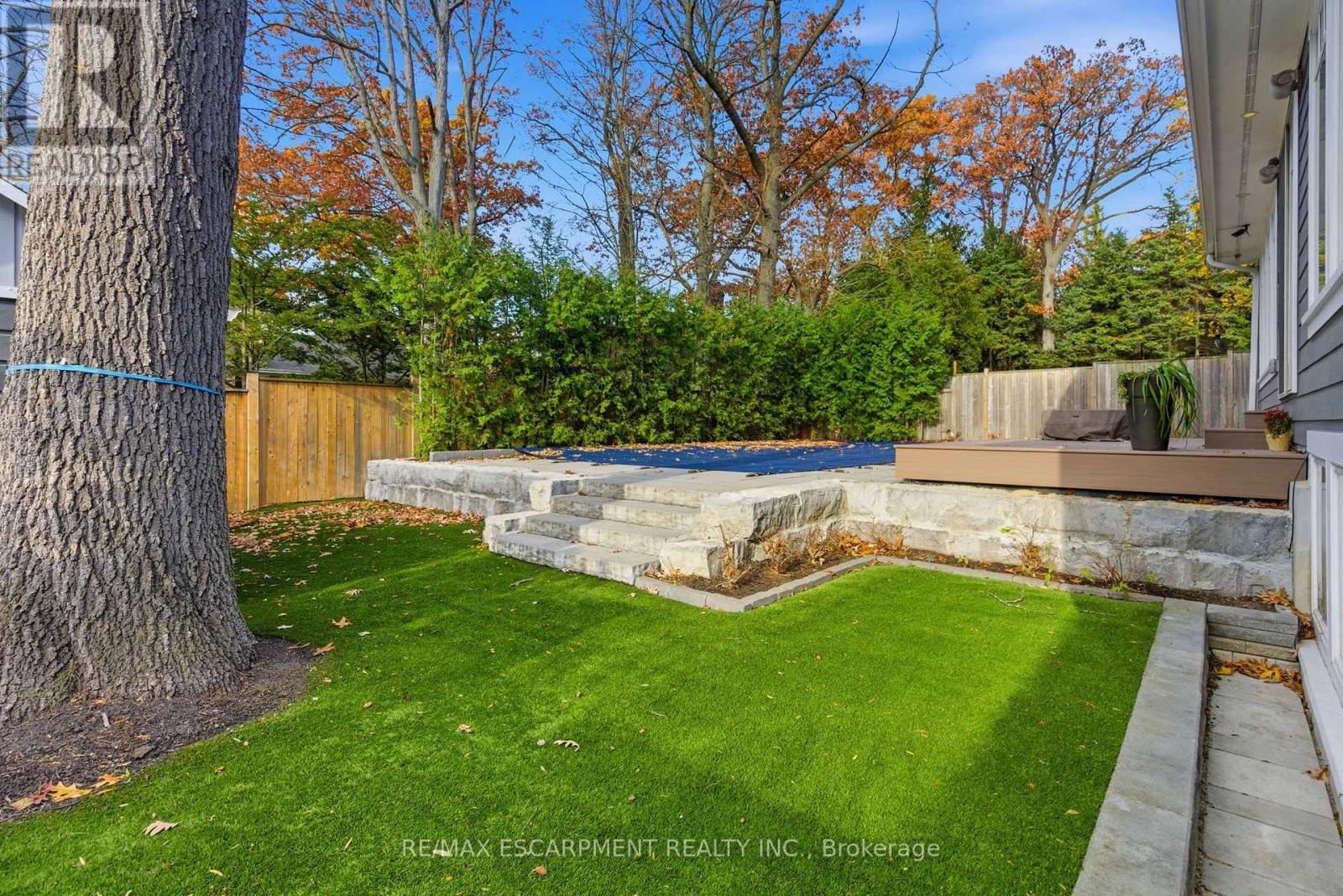 271 Oakhill Road, Mississauga, Ontario  L5G 2P8 - Photo 42 - W12576364