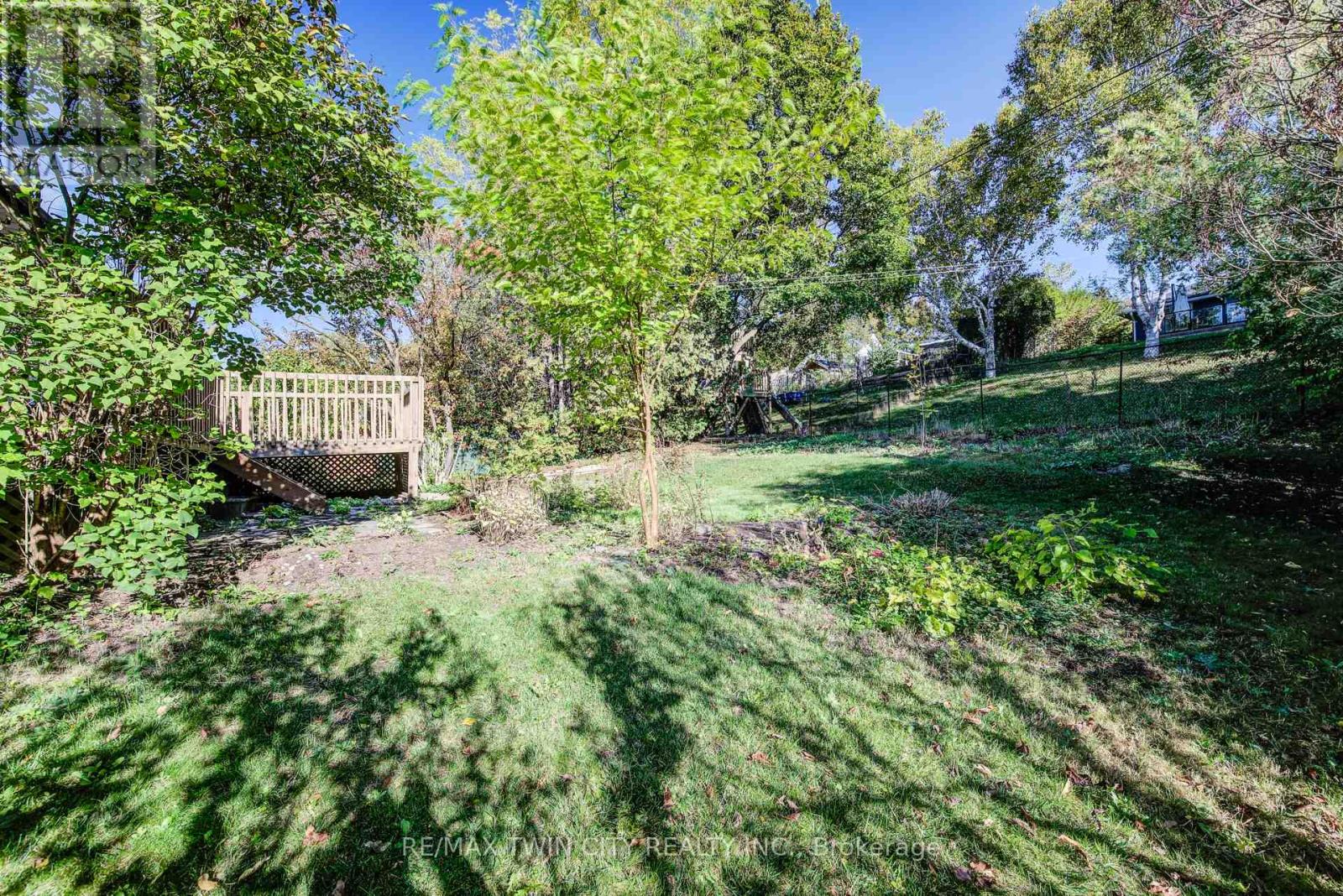 39 Kenwood Crescent, Guelph, Ontario  N1H 6E4 - Photo 28 - X12576326