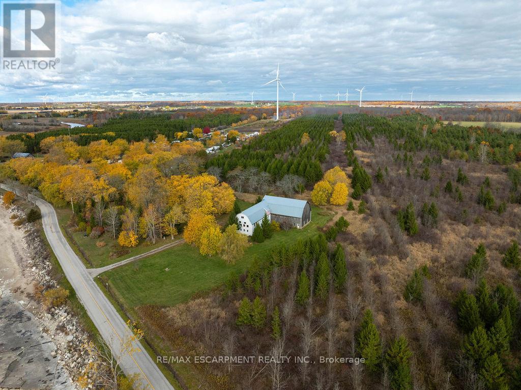 2069 Lakeshore Road, Haldimand, Ontario  N1A 2W8 - Photo 2 - X12576344