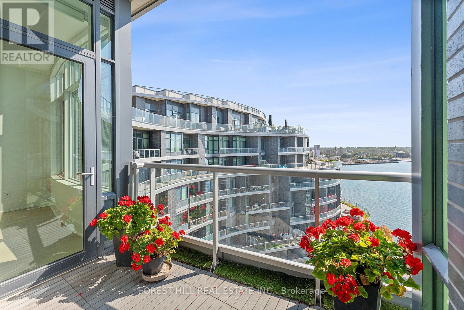 Sph #07 - 1 Edgewater Drive, Toronto, Ontario  M5A 0L1 - Photo 13 - C12576430