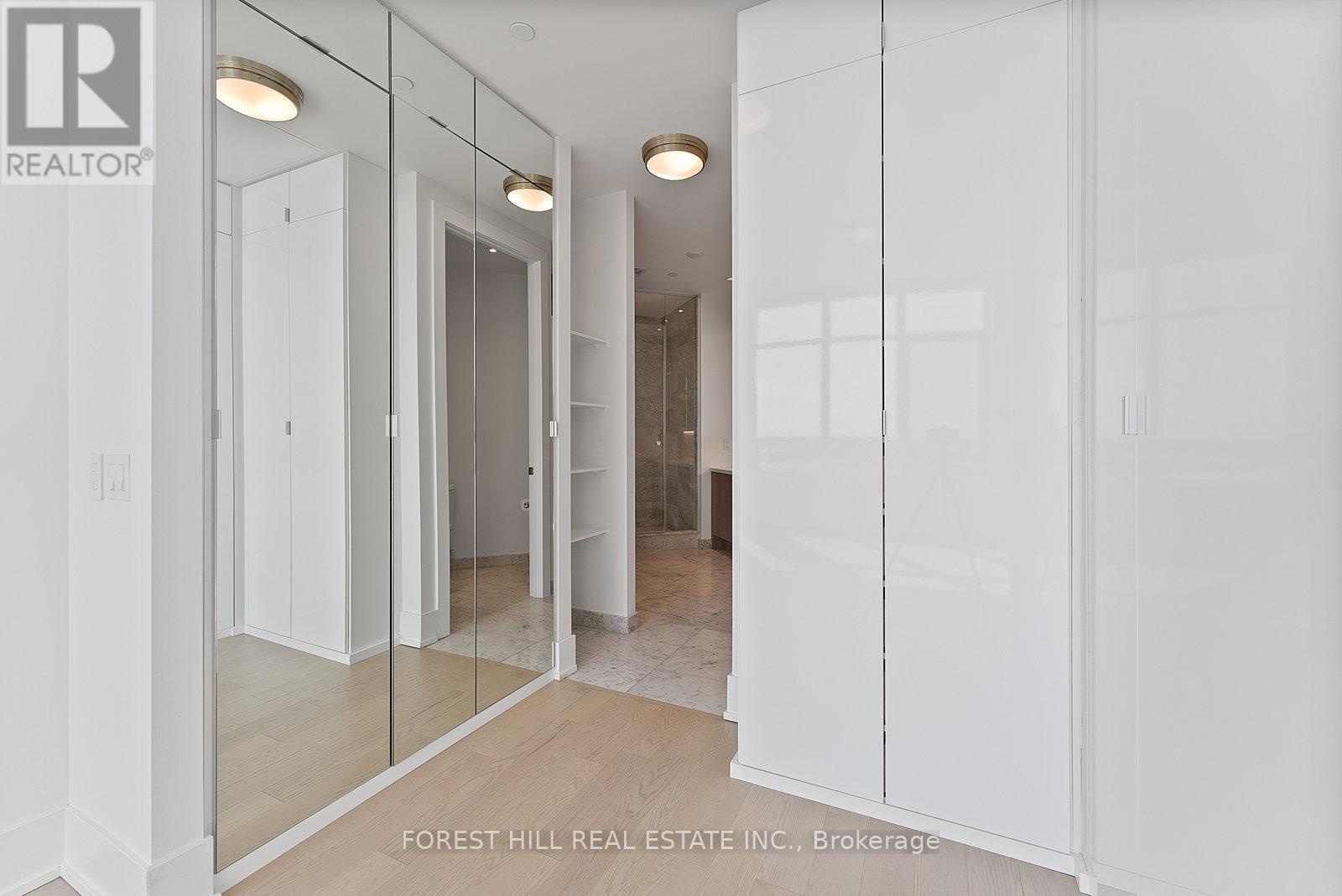 Sph #07 - 1 Edgewater Drive, Toronto, Ontario  M5A 0L1 - Photo 24 - C12576430