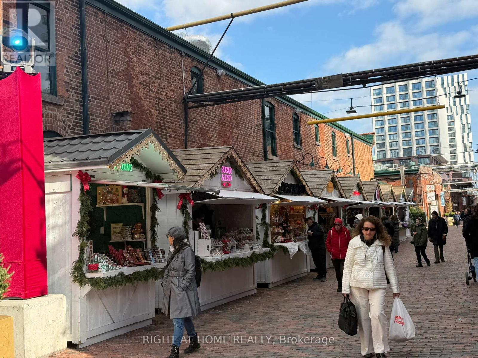 1608 - 35 Parliament Street, Toronto, Ontario  M5A 0Z5 - Photo 8 - C12576434