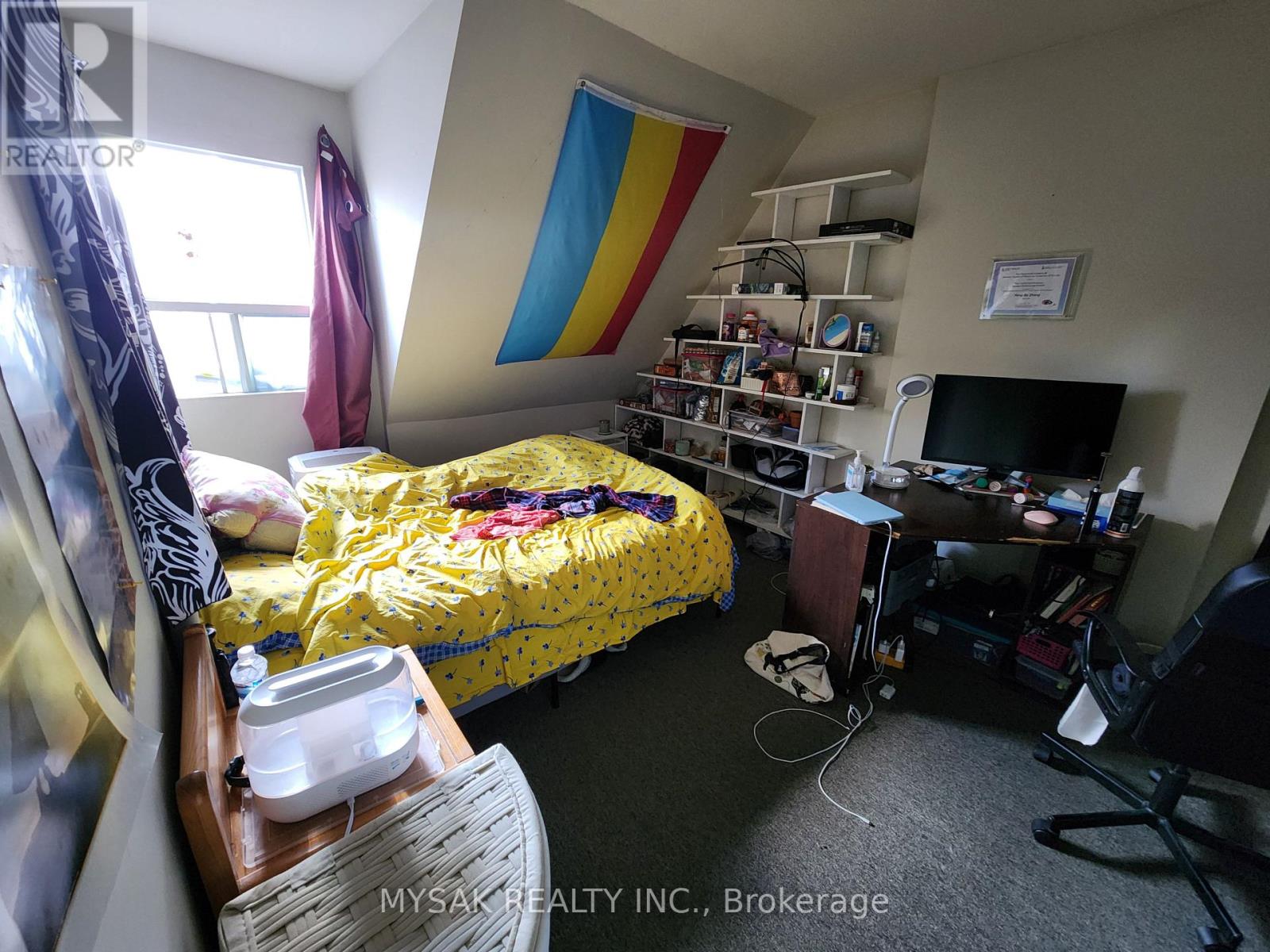 50 Dundonald Street, Toronto, Ontario  M4Y 1K2 - Photo 9 - C12576448