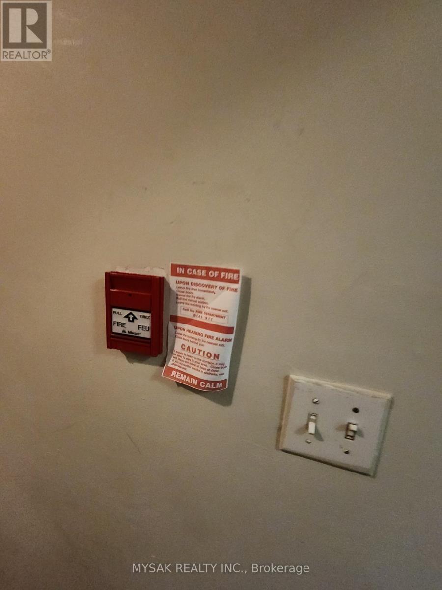 50 Dundonald Street, Toronto, Ontario  M4Y 1K2 - Photo 15 - C12576454