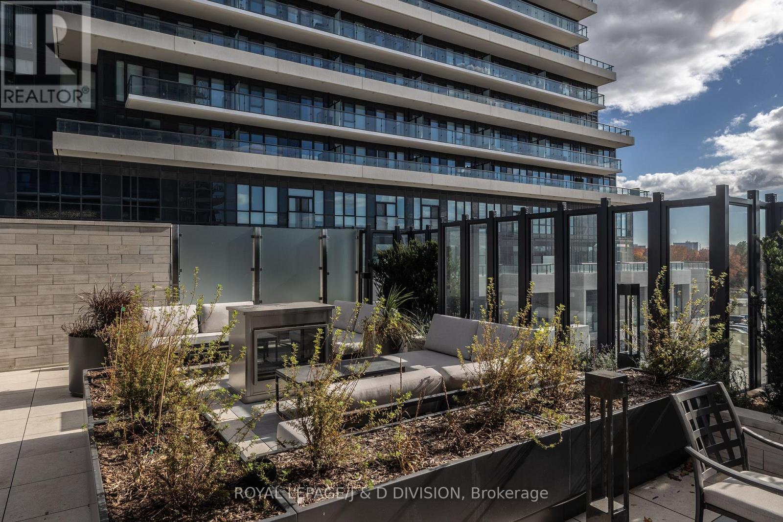 1837 - 20 Inn On The Park Drive, Toronto, Ontario  M3C 0P8 - Photo 28 - C12576466