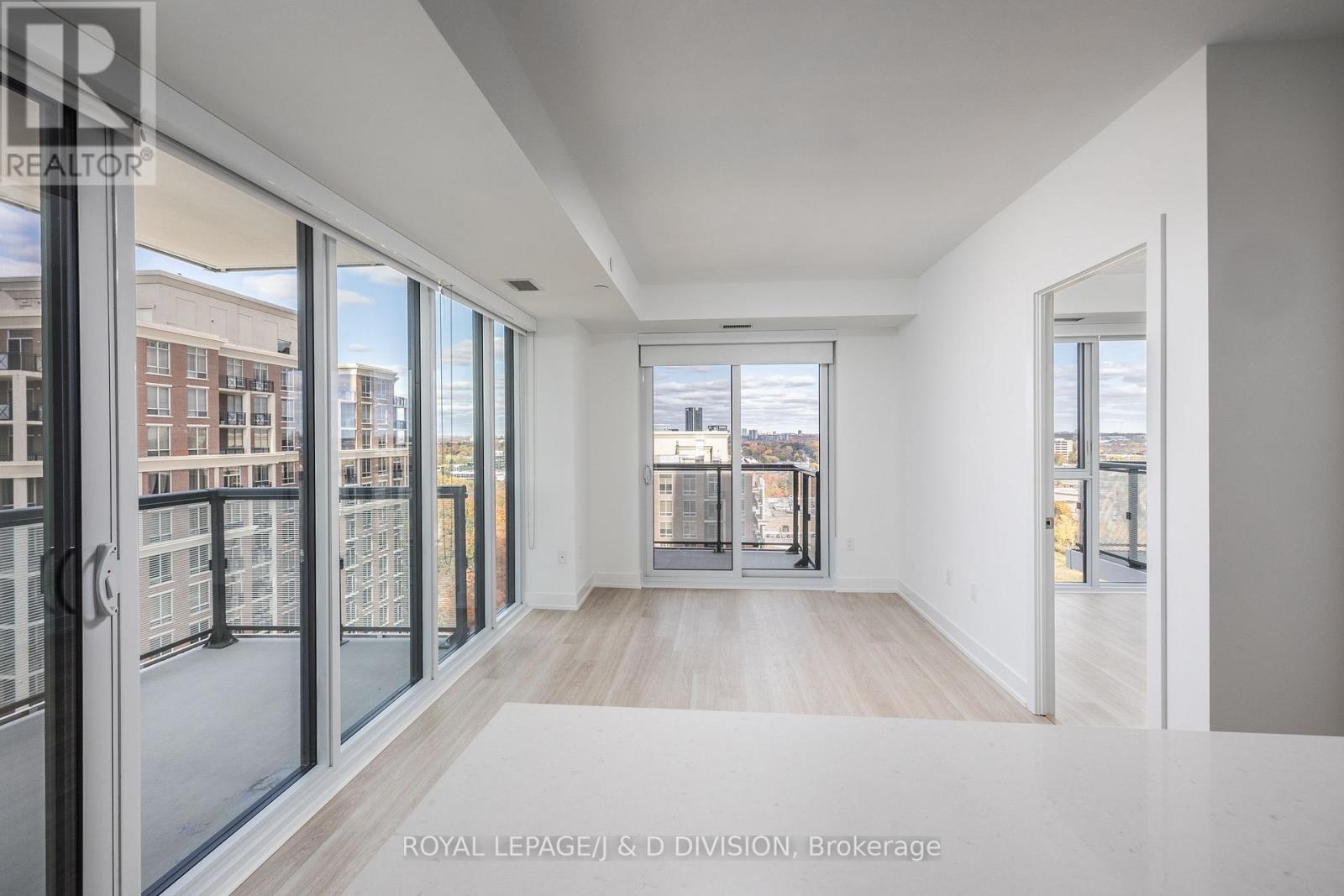 1837 - 20 Inn On The Park Drive, Toronto, Ontario  M3C 0P8 - Photo 7 - C12576466