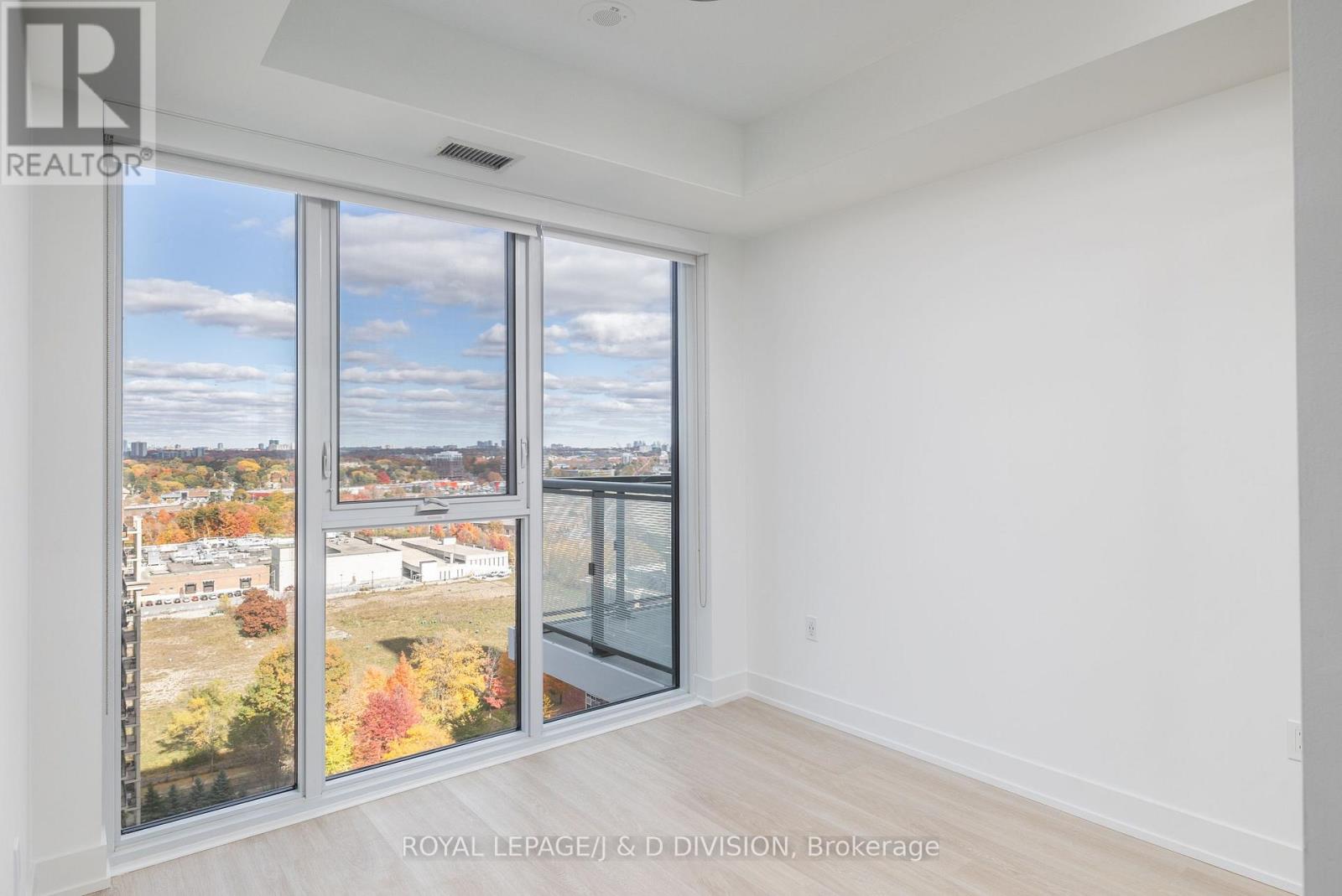 1837 - 20 Inn On The Park Drive, Toronto, Ontario  M3C 0P8 - Photo 9 - C12576466