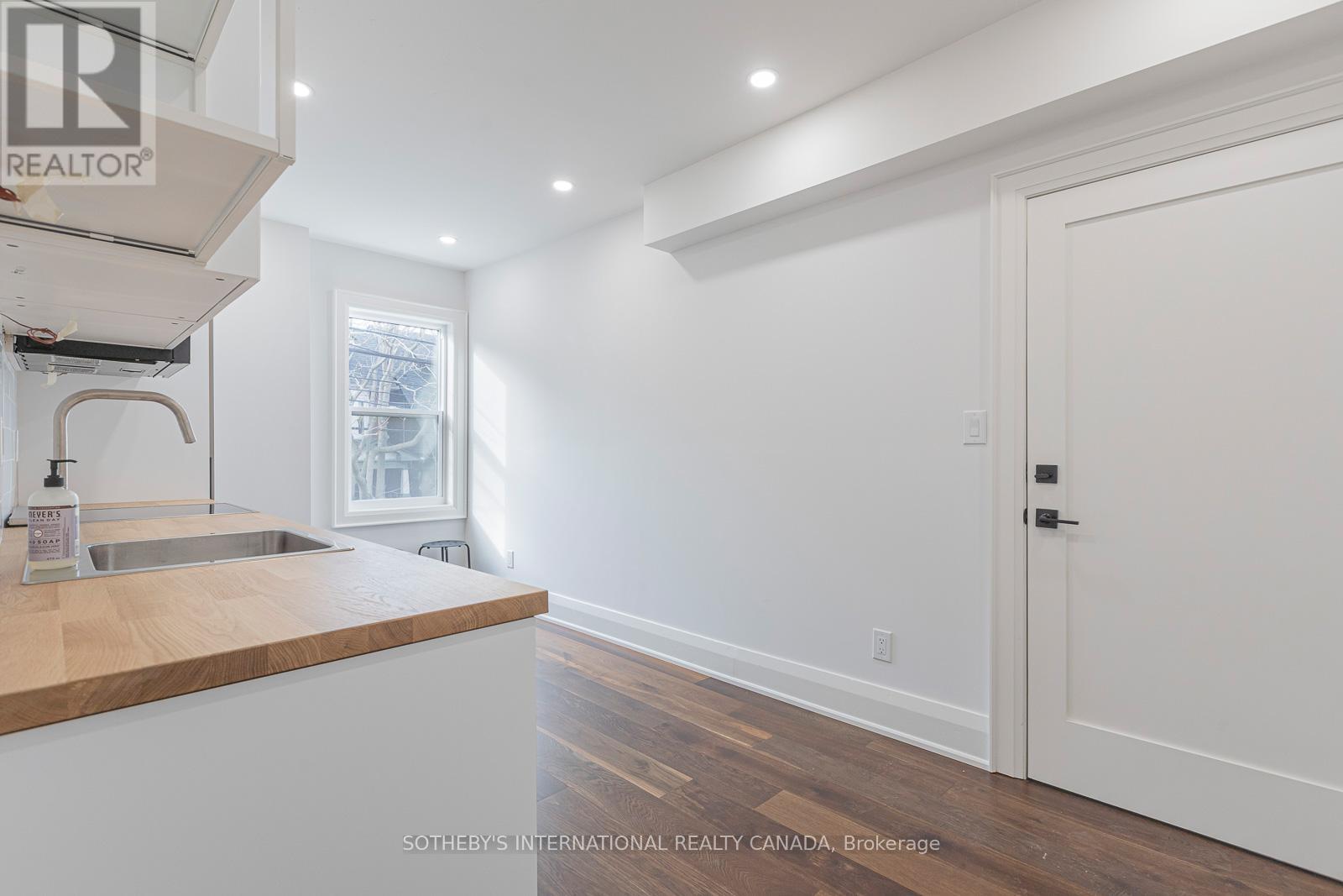 3 - 820 St. Clair Avenue W, Toronto, Ontario M6C 1B6 - Photo 13 - C12576476