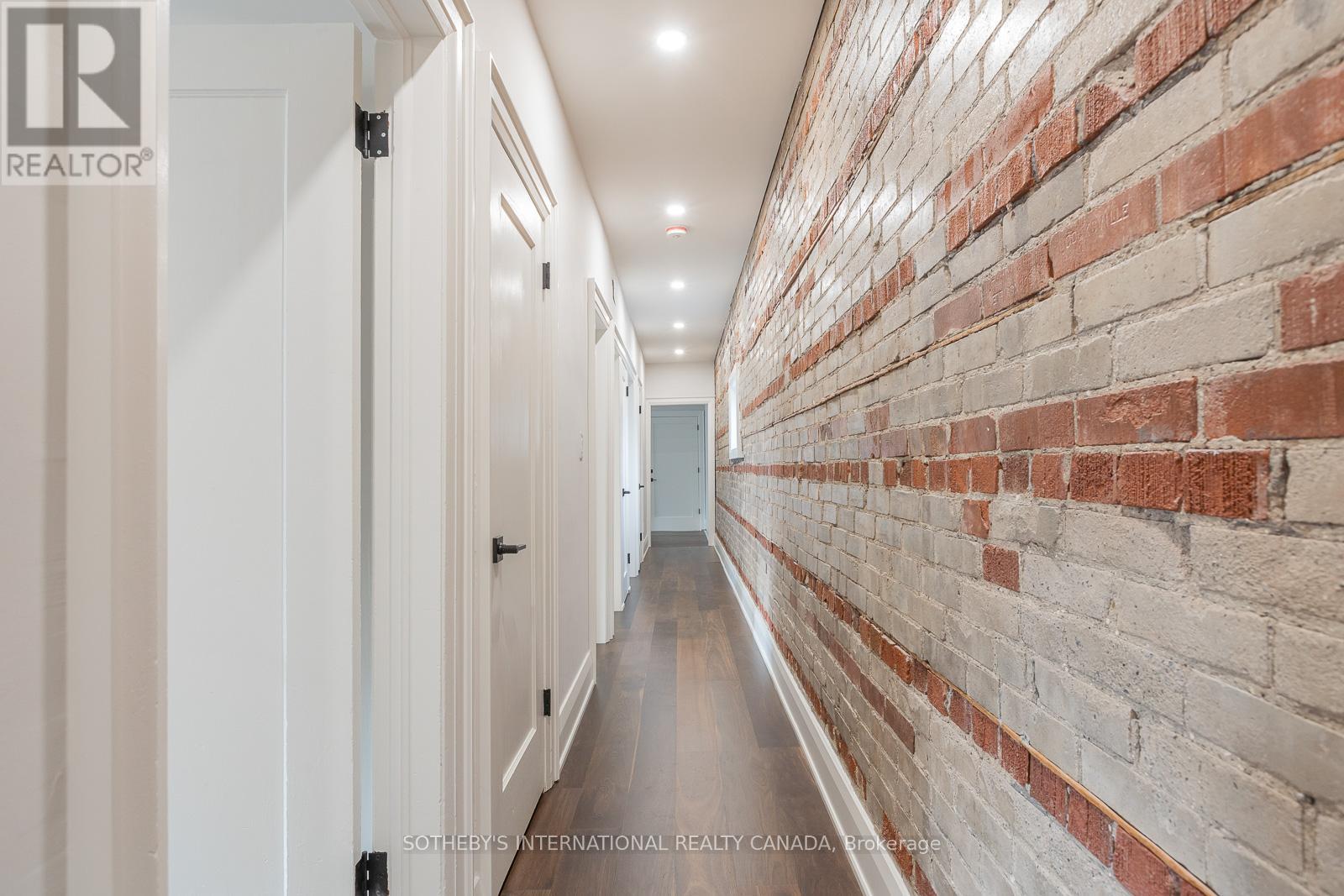 3 - 820 St. Clair Avenue W, Toronto, Ontario M6C 1B6 - Photo 4 - C12576476