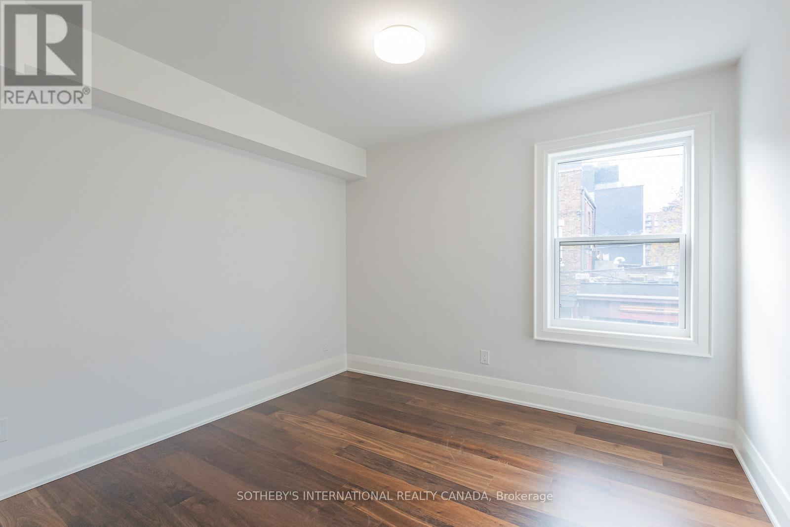 3 - 820 St. Clair Avenue W, Toronto, Ontario M6C 1B6 - Photo 5 - C12576476