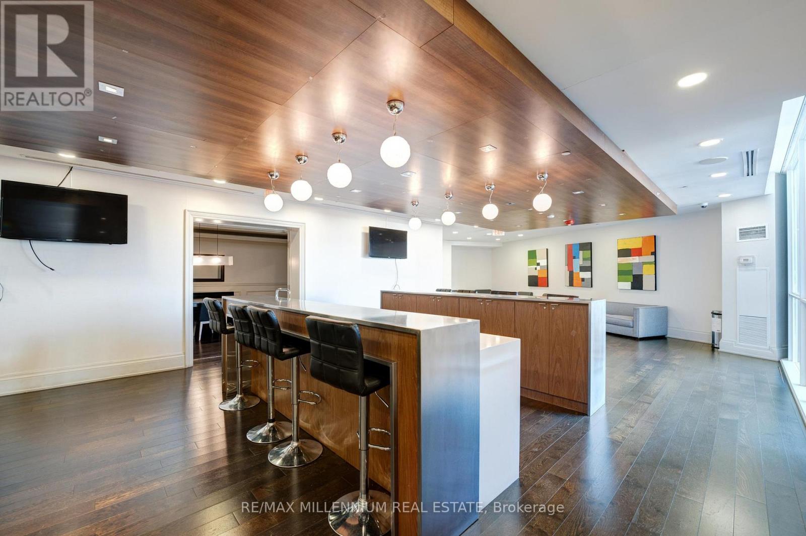 802 - 20 Bruyeres Mews, Toronto, Ontario  M5V 0G8 - Photo 13 - C12576542