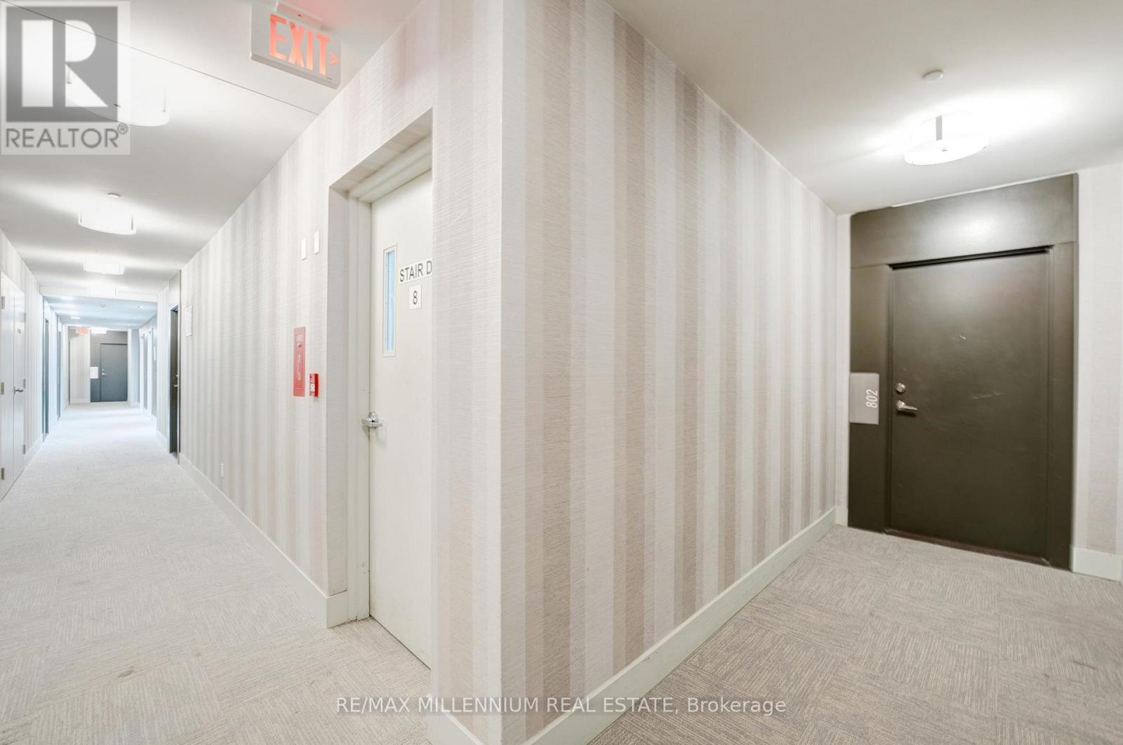 802 - 20 Bruyeres Mews, Toronto, Ontario  M5V 0G8 - Photo 14 - C12576542