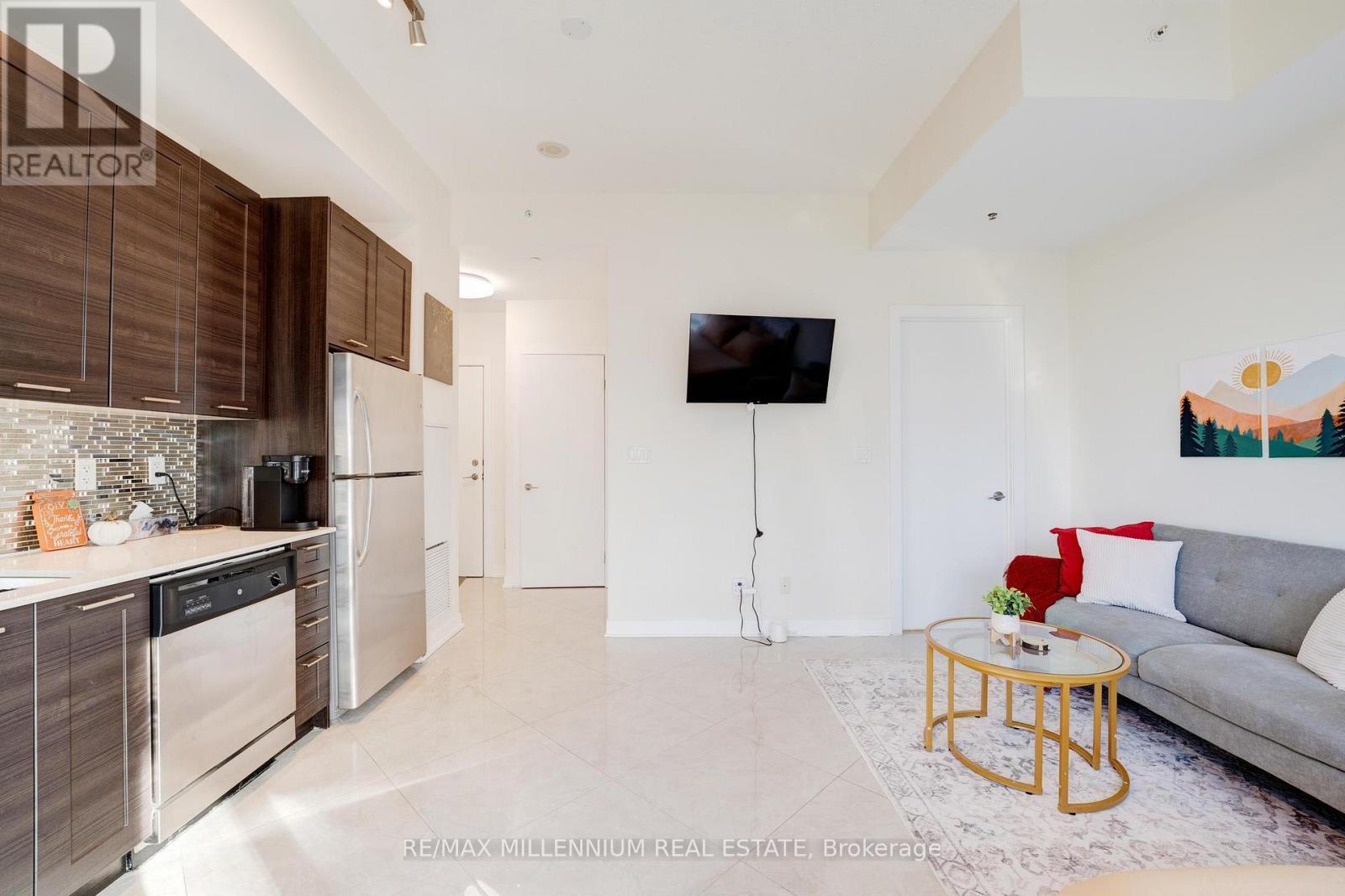 802 - 20 Bruyeres Mews, Toronto, Ontario  M5V 0G8 - Photo 20 - C12576542