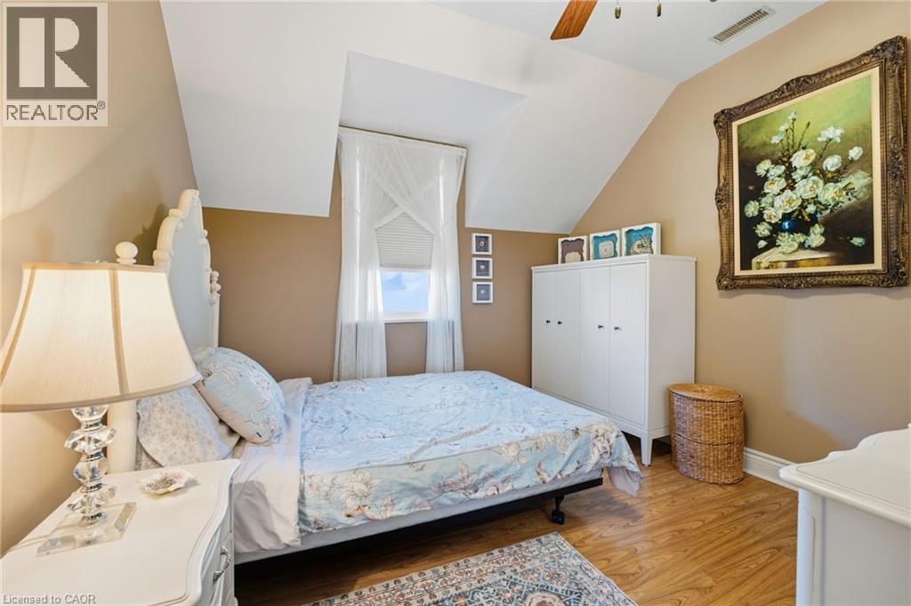 28 Mount Pleasant Street, Brantford, Ontario  N3T 1S6 - Photo 19 - 40766411