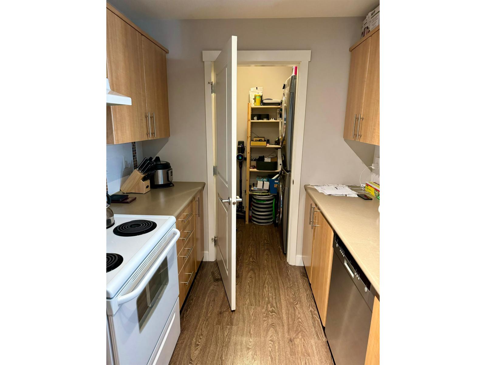 206 19388 65 Avenue, Surrey, British Columbia  V4N 5S1 - Photo 5 - R3070059