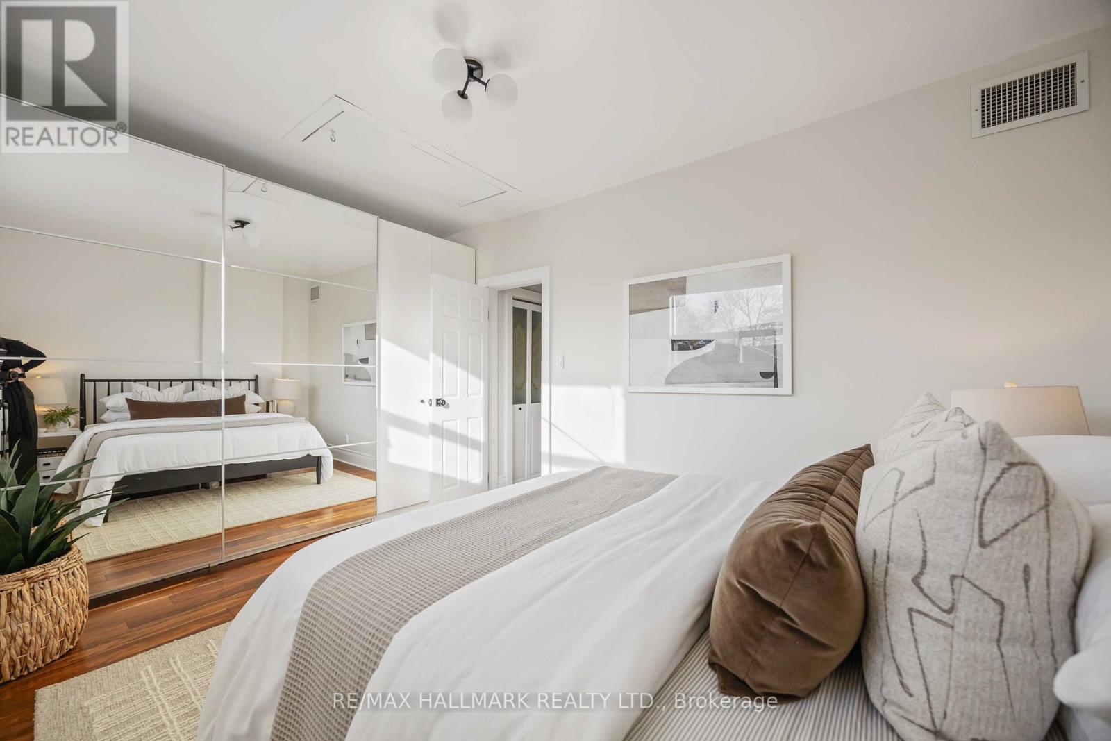 133 Glenmore Road, Toronto, Ontario  M4L 3M2 - Photo 19 - E12574858