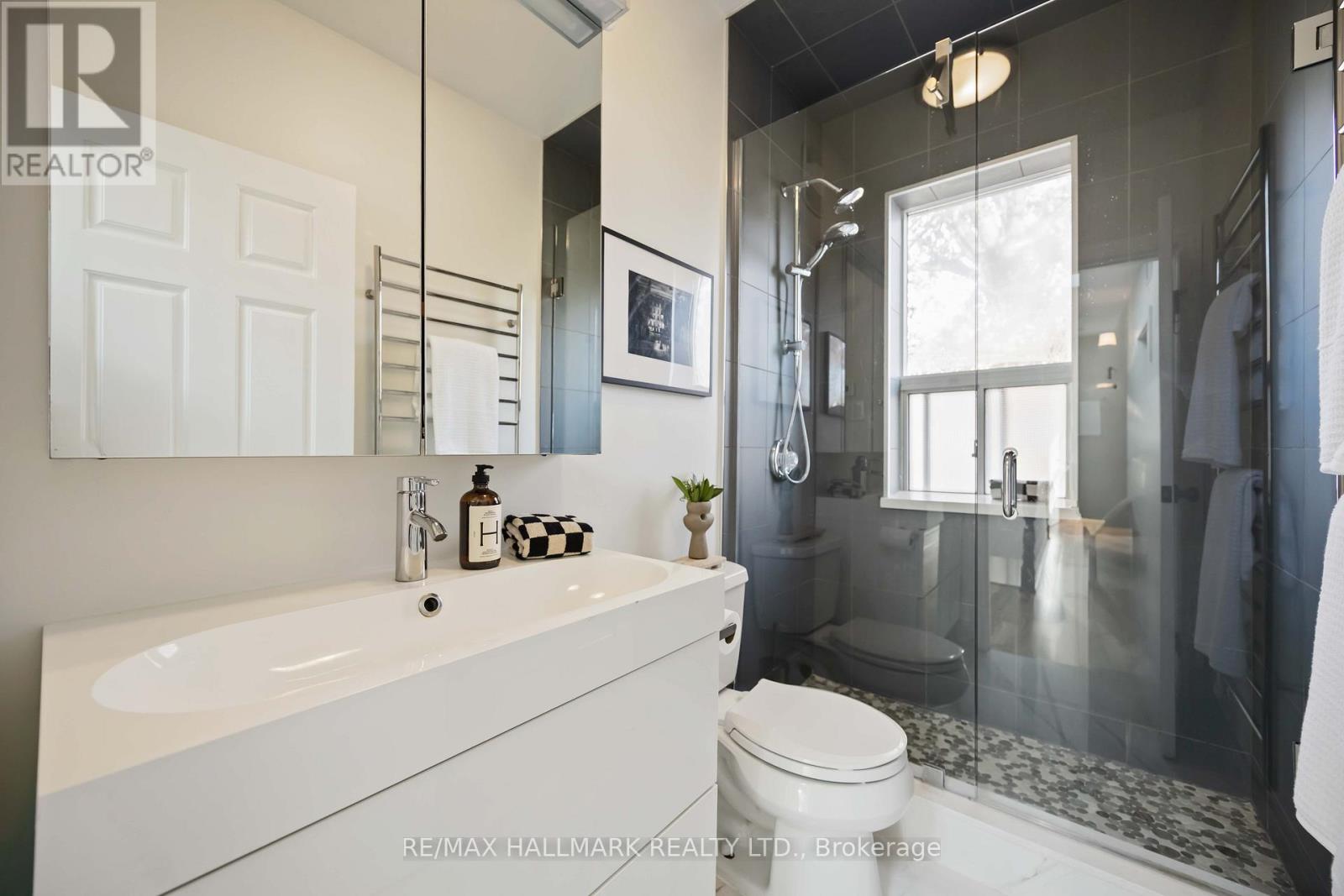 133 Glenmore Road, Toronto, Ontario  M4L 3M2 - Photo 26 - E12574858