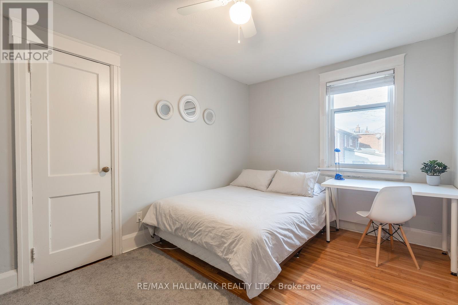 B (Upper) - 27 Hammersmith Avenue, Toronto, Ontario  M4E 2W3 - Photo 15 - E12576404