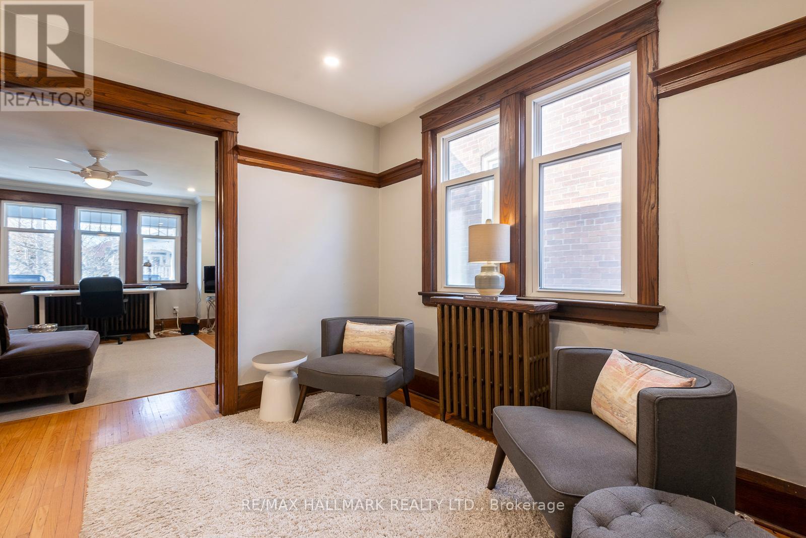 B (Upper) - 27 Hammersmith Avenue, Toronto, Ontario  M4E 2W3 - Photo 7 - E12576404