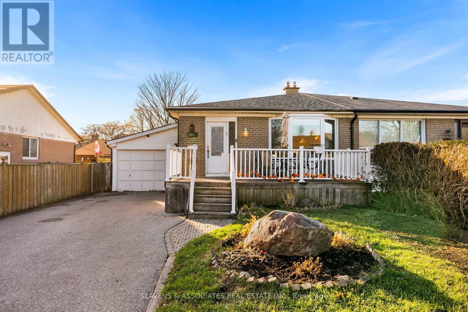 48 BILLINGSGATE CRESCENT, Ajax, Ontario