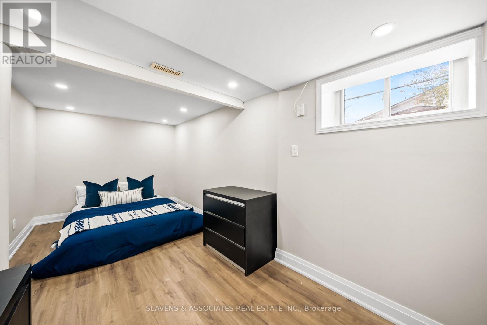 48 Billingsgate Crescent, Ajax, Ontario  L1S 2R8 - Photo 20 - E12576468