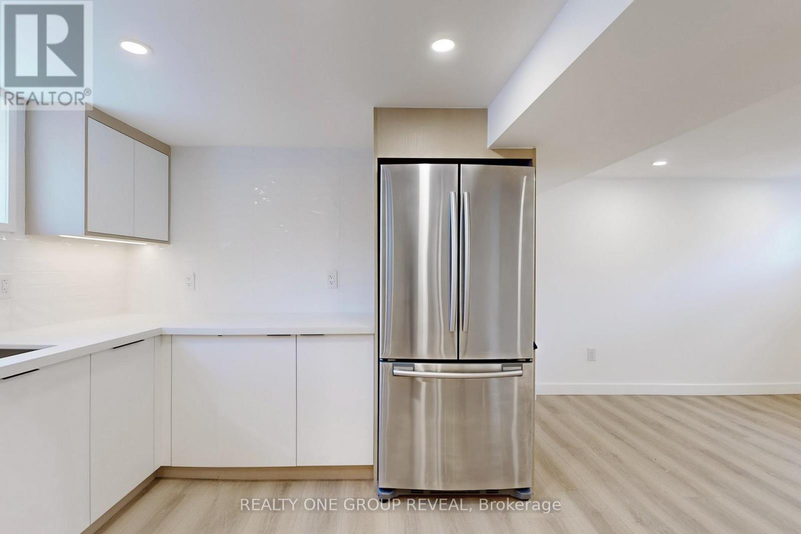 Lower - 739 Annland Street, Pickering, Ontario  L1W 1B5 - Photo 10 - E12576558