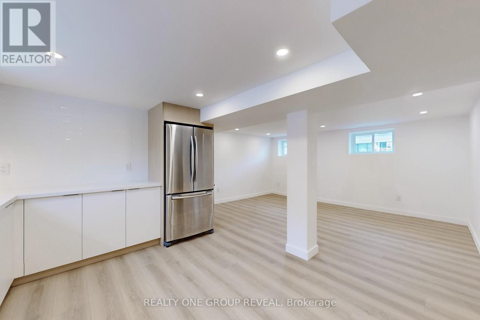 Lower - 739 Annland Street, Pickering, Ontario  L1W 1B5 - Photo 4 - E12576558