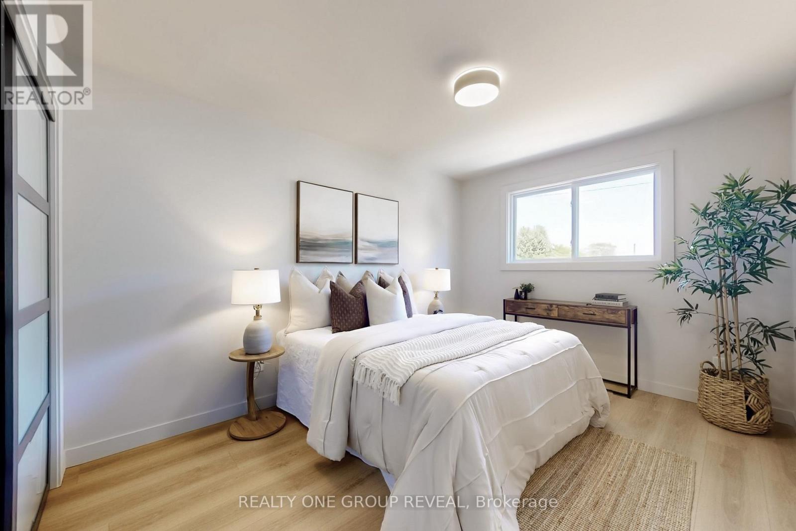 Upper - 739 Annland Street, Pickering, Ontario  L1W 1B5 - Photo 17 - E12576564