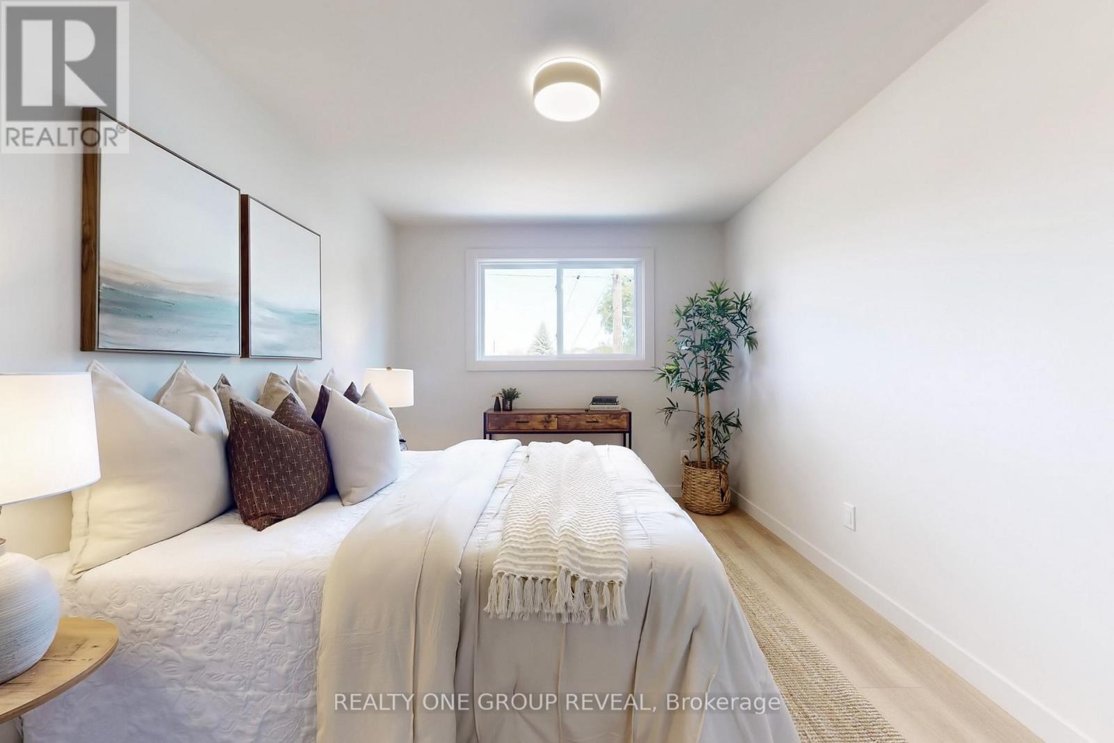 Upper - 739 Annland Street, Pickering, Ontario  L1W 1B5 - Photo 19 - E12576564