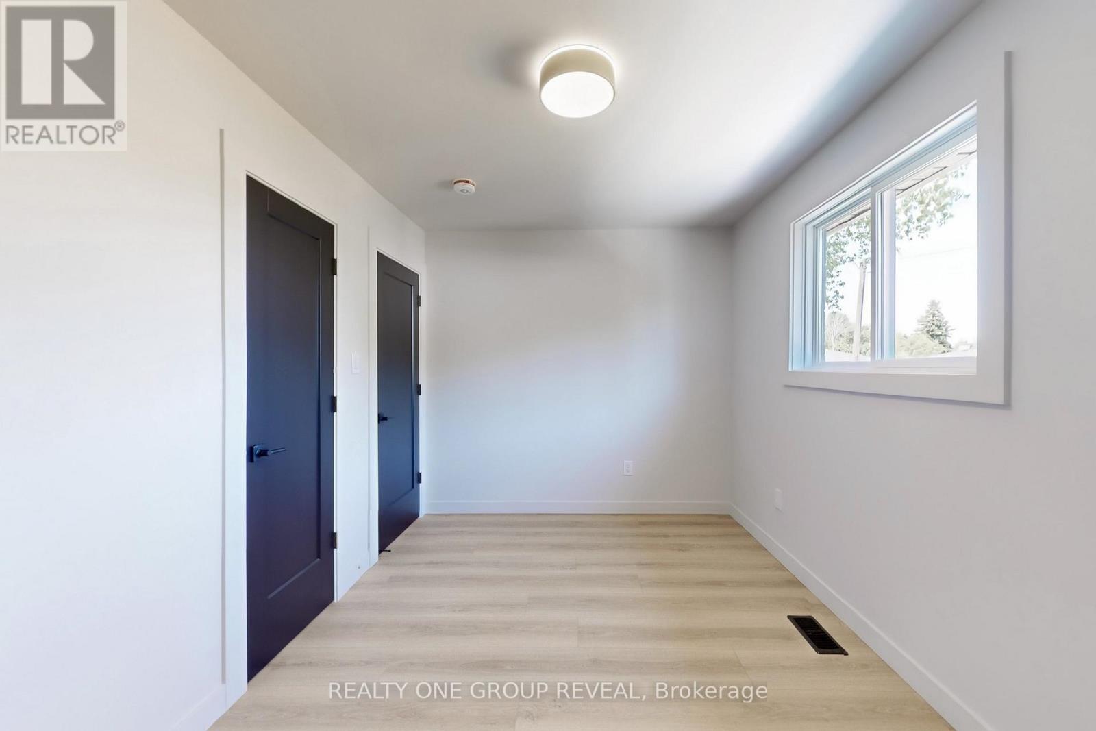 Upper - 739 Annland Street, Pickering, Ontario  L1W 1B5 - Photo 26 - E12576564