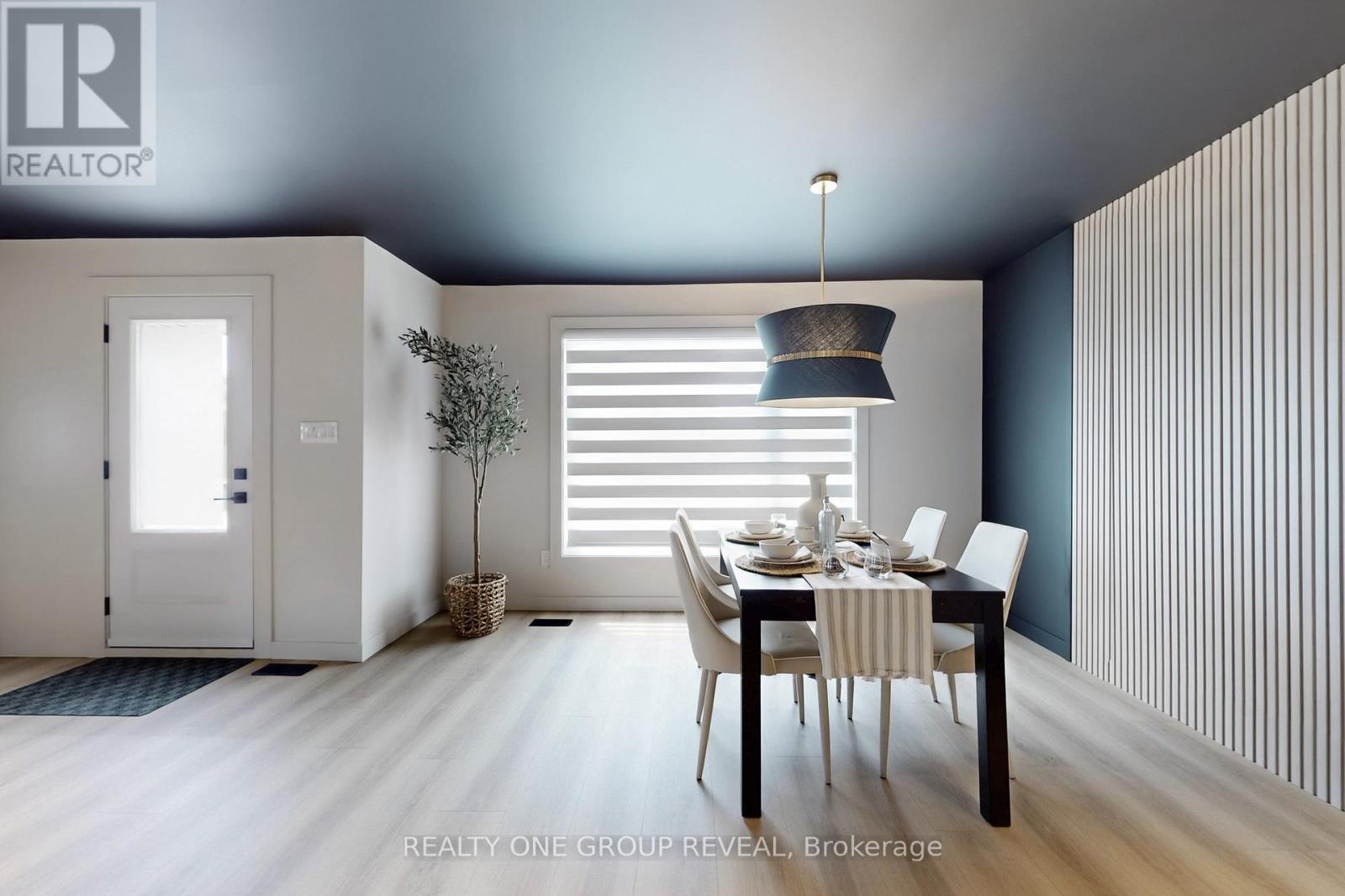 Upper - 739 Annland Street, Pickering, Ontario  L1W 1B5 - Photo 9 - E12576564