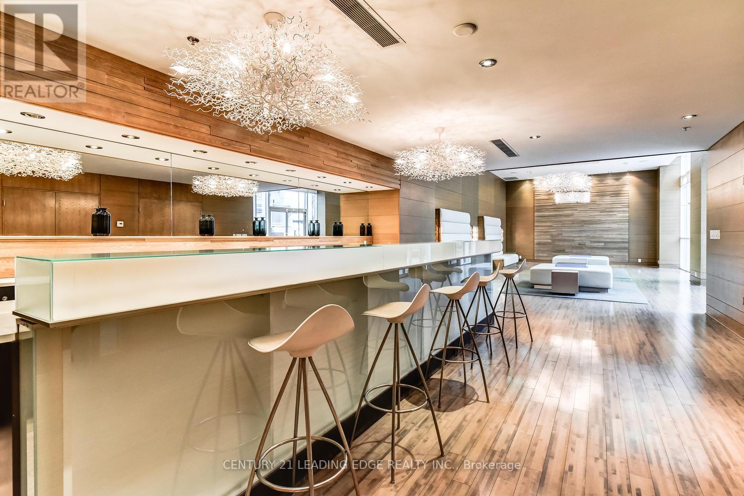 1002 - 96 St Patrick Street, Toronto, Ontario  M5T 1V2 - Photo 9 - C12575108