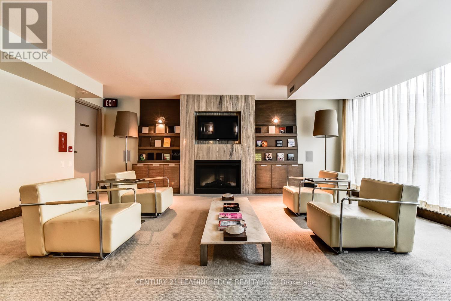 1002 - 96 St Patrick Street, Toronto, Ontario  M5T 1V2 - Photo 5 - C12575108