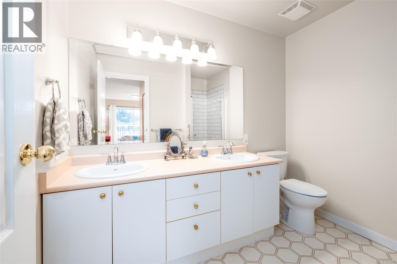 403 275 First St, Duncan, British Columbia V9L 1R3 - Photo 13 - 1021067