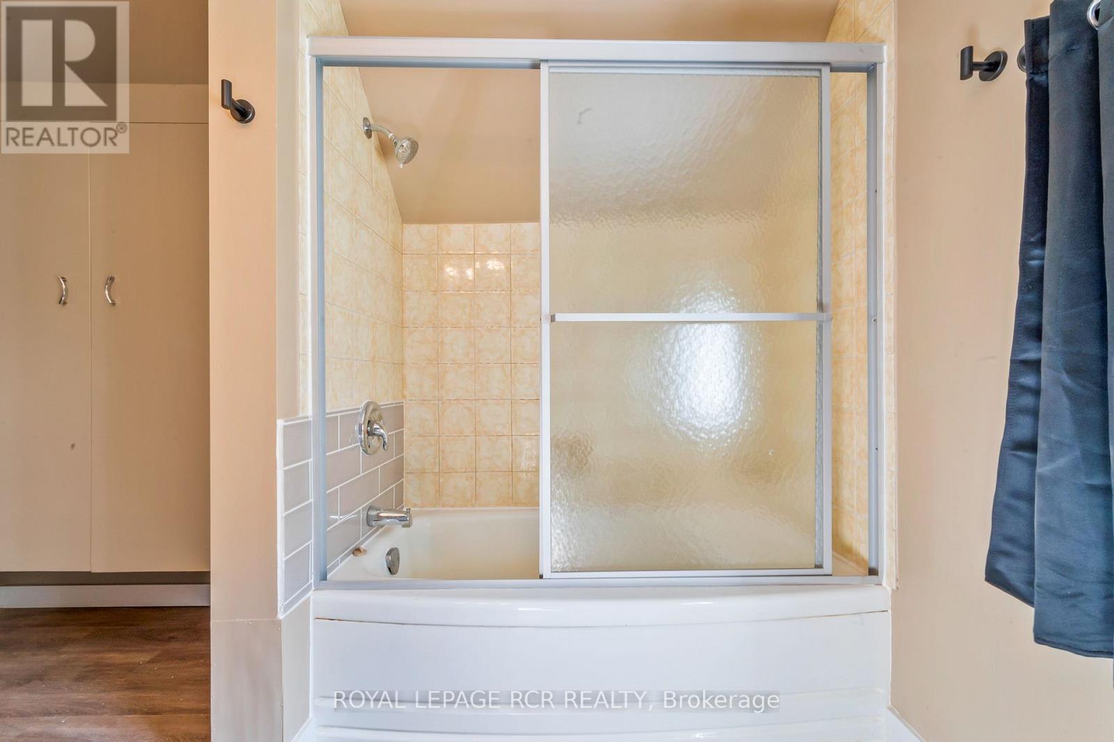 19726 Airport Road, Caledon, Ontario  L7K 0A3 - Photo 17 - W12454536