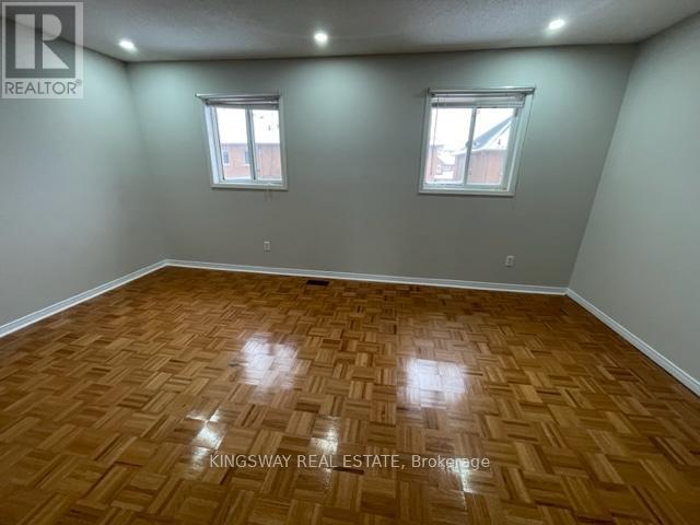 102 Lucena Crescent, Vaughan, Ontario  L6A 2W4 - Photo 14 - N12576384