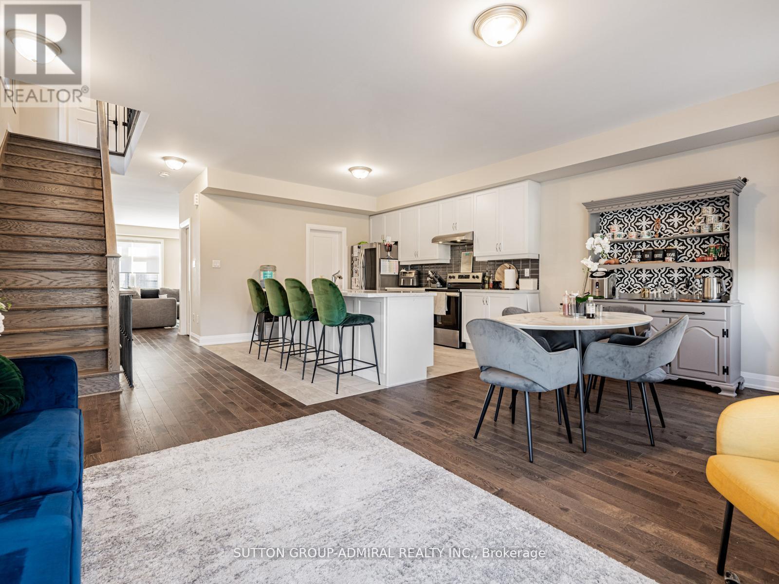 915 Isaac Phillips Way, Newmarket, Ontario  L3X 2Y8 - Photo 9 - N12576416