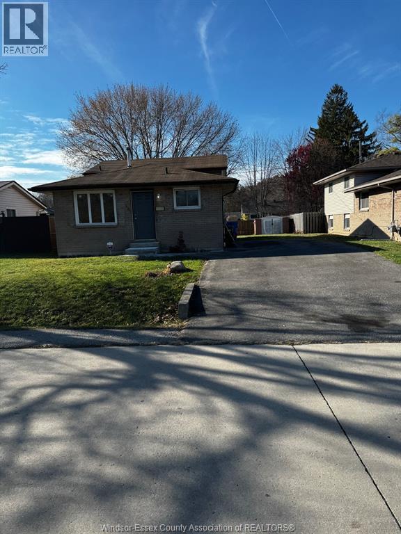 MLS# 25030593: 3887 BLISS, Windsor, Canada