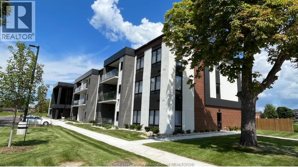 MLS# 25030523: 140 MAIN East Unit# 305, Kingsville, Canada