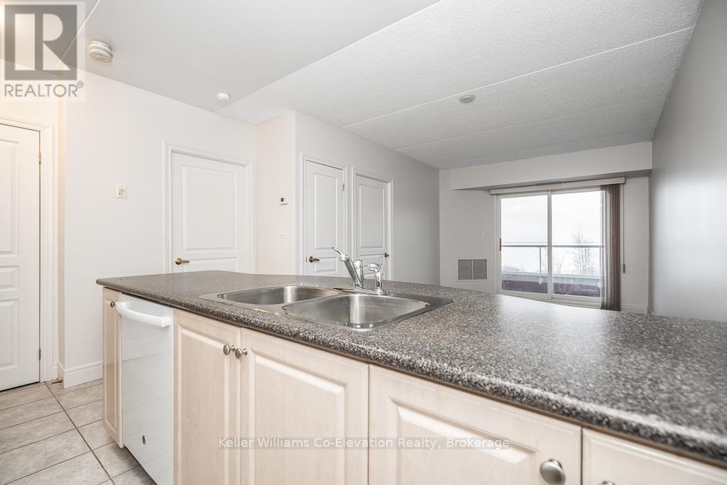 208 - 280 Aberdeen Boulevard, Midland, Ontario  L4R 5N4 - Photo 11 - S12576566