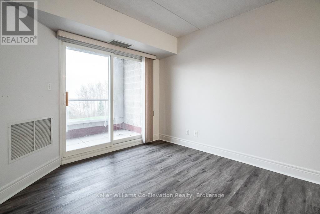 208 - 280 Aberdeen Boulevard, Midland, Ontario  L4R 5N4 - Photo 13 - S12576566