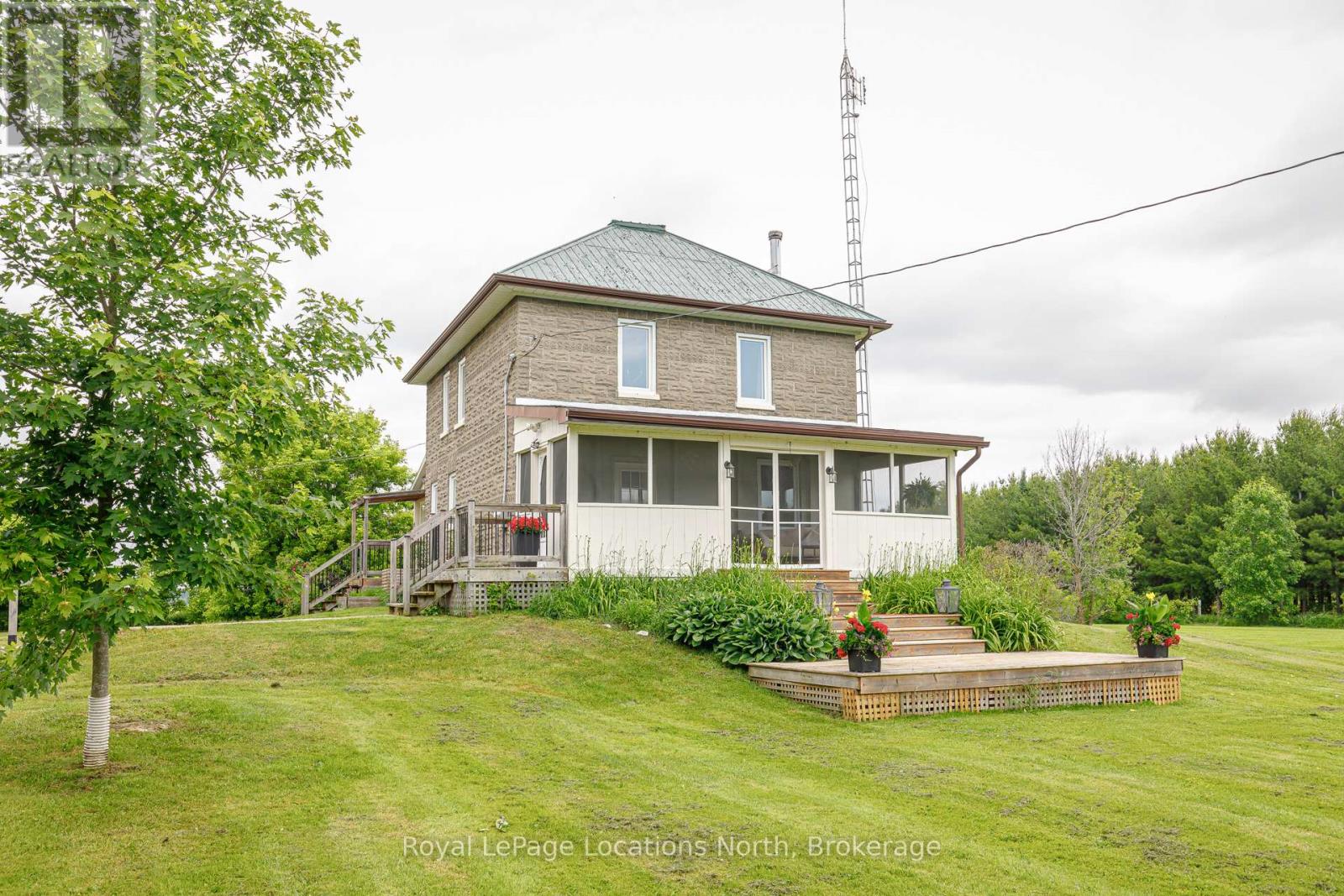 5576 Concession 6 Rd Sunnidale, Clearview, Ontario  L0M 1N0 - Photo 2 - S12576572