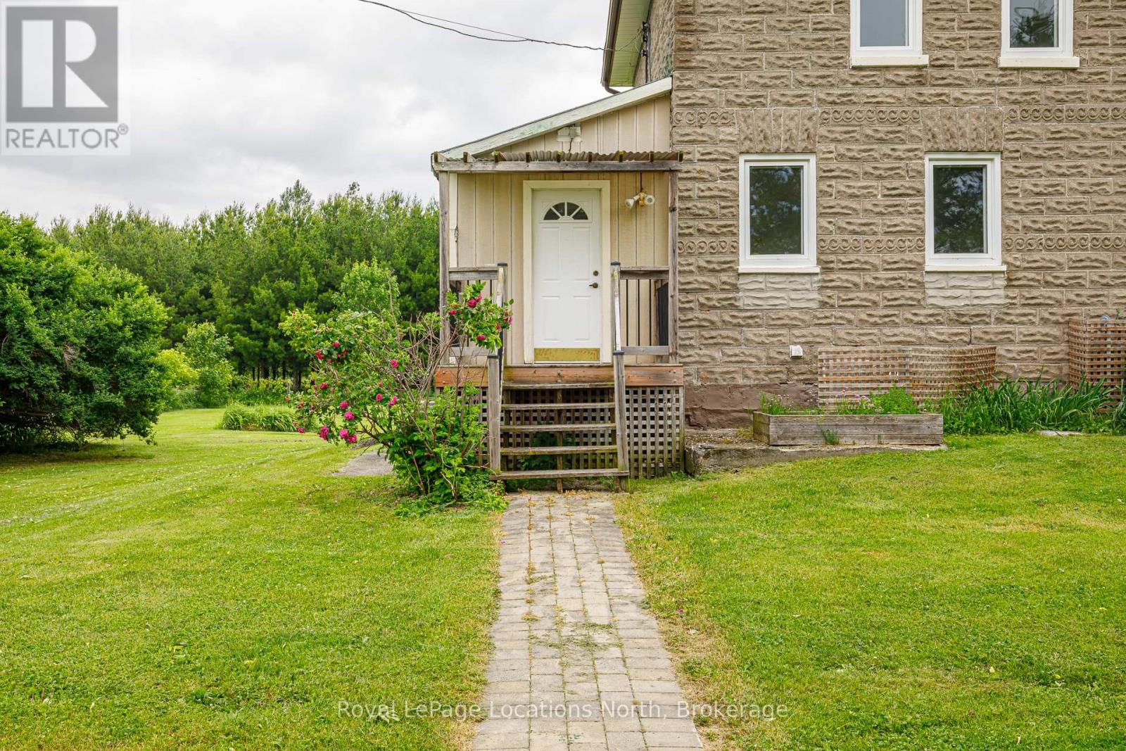 5576 Concession 6 Rd Sunnidale, Clearview, Ontario  L0M 1N0 - Photo 5 - S12576572